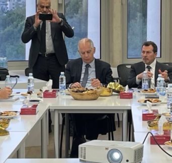 Réunion de rentrée avec le ministre des technologies de l'information et de l'IA